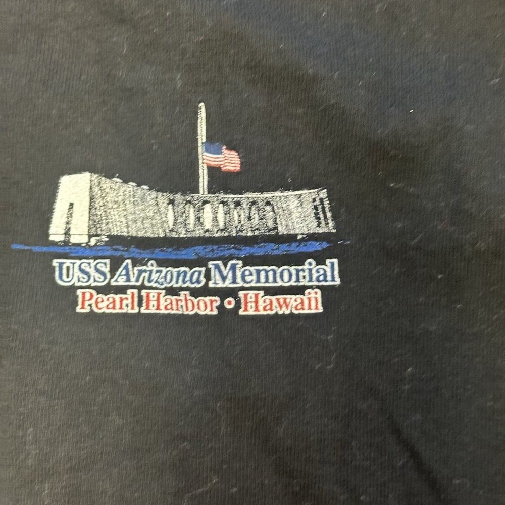 USS Arizona Memorial T Shirt XL - Picture 7 of 10